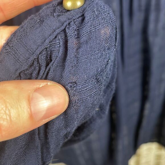 Knox Rose Navy Blue Semi Sheer Embroidered Top sz XS - Picture 8 of 9